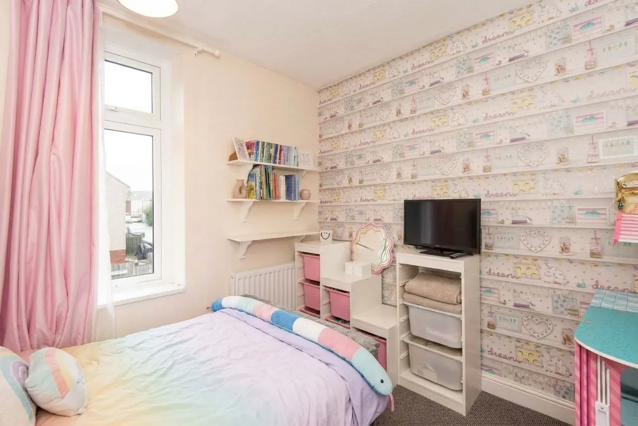 Prospect Road, Old Whittington, S41, photo 11