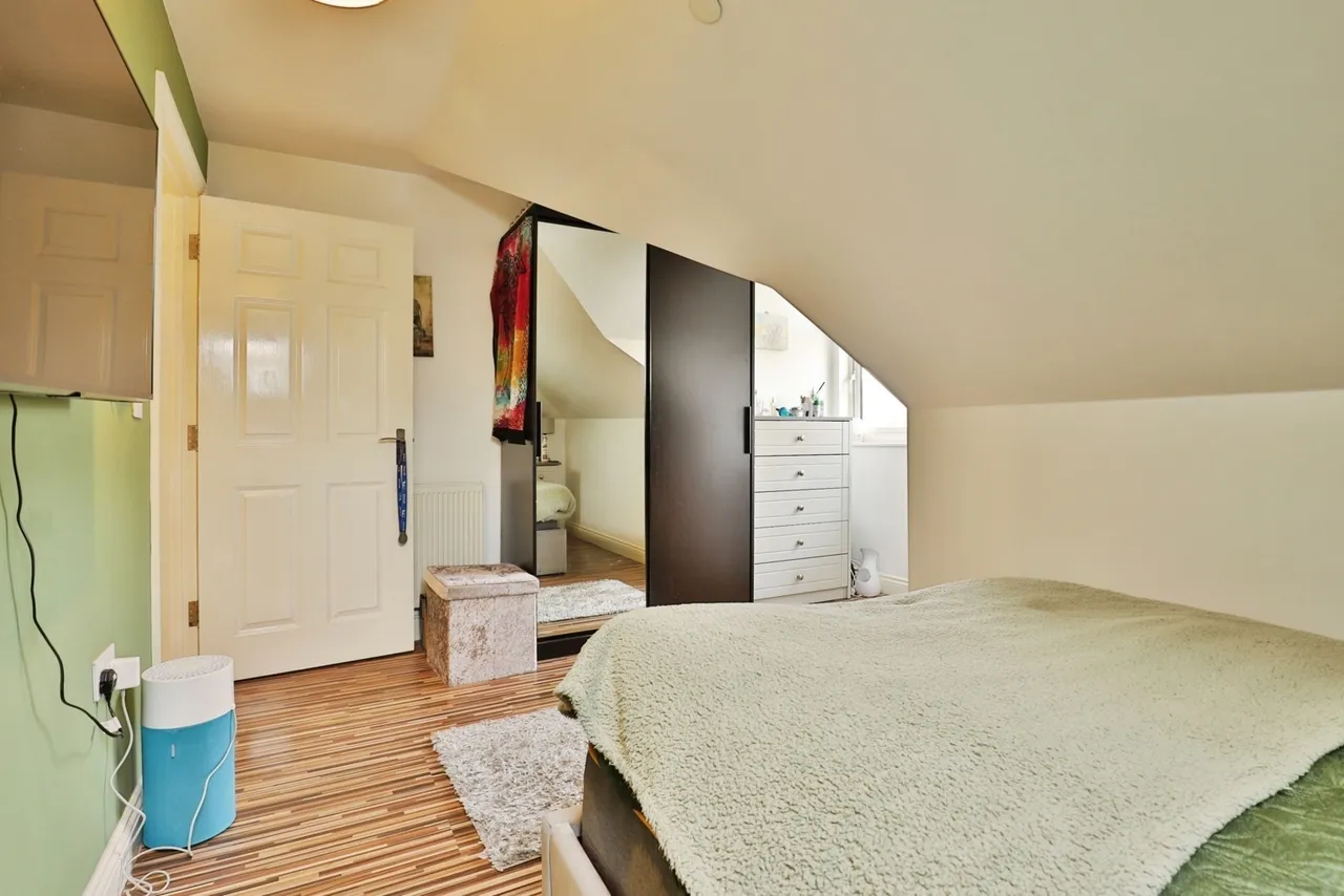 Avon Close, Bournemouth, BH8, photo 5