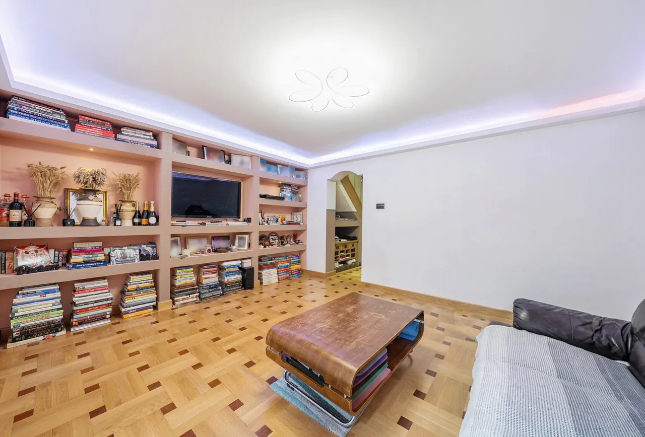 Freeman Road, Morden, SM4 6AR, photo 12