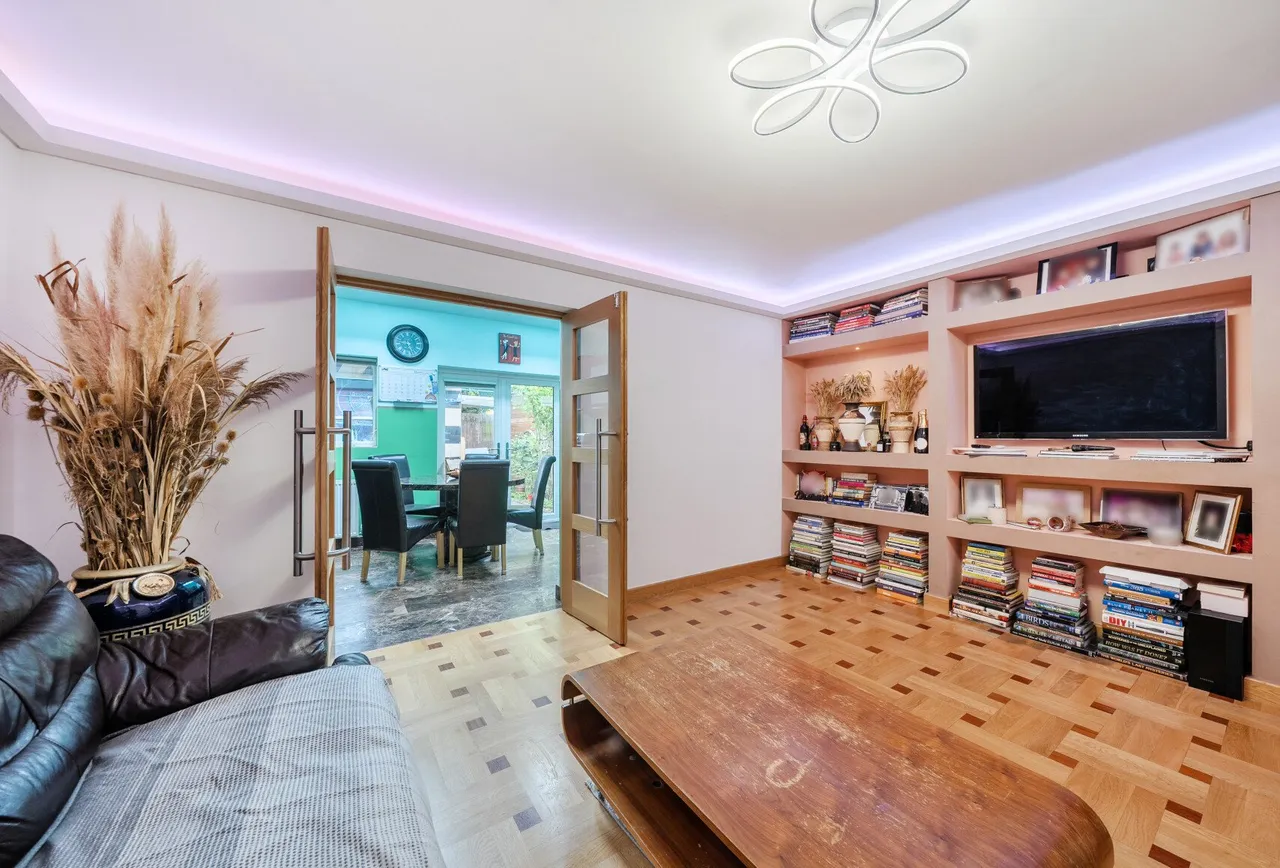 Freeman Road, Morden, SM4 6AR, photo 5