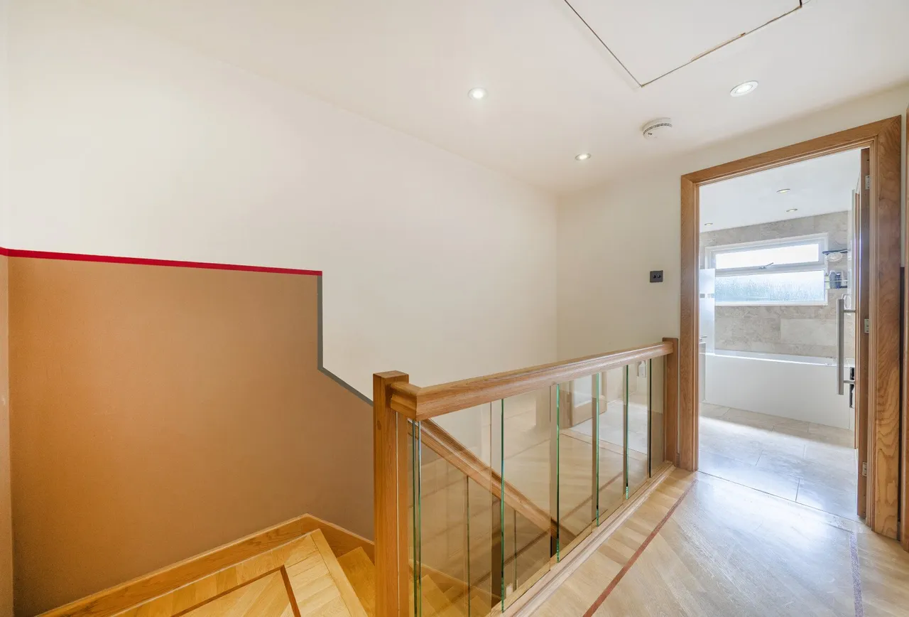 Freeman Road, Morden, SM4 6AR, photo 21