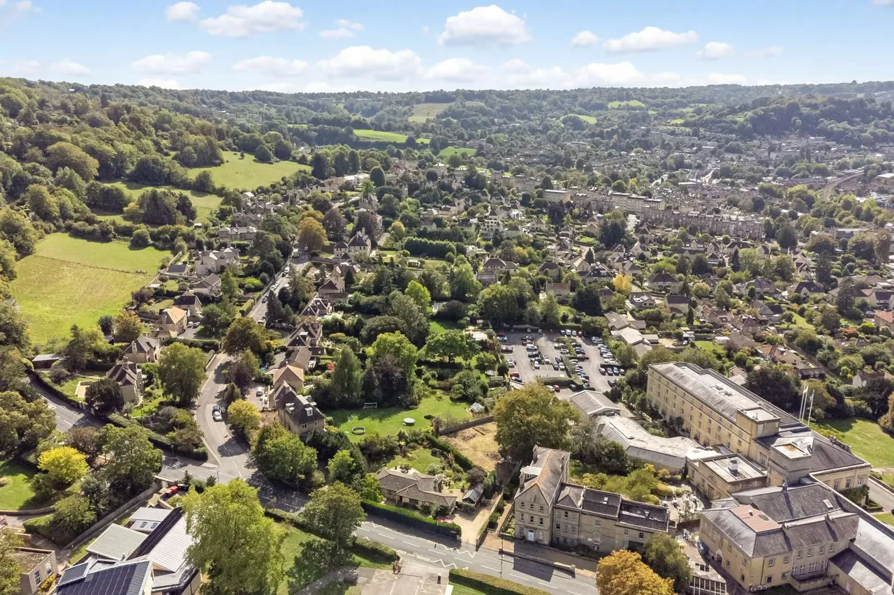 North Road, Bath, BA2, photo 8