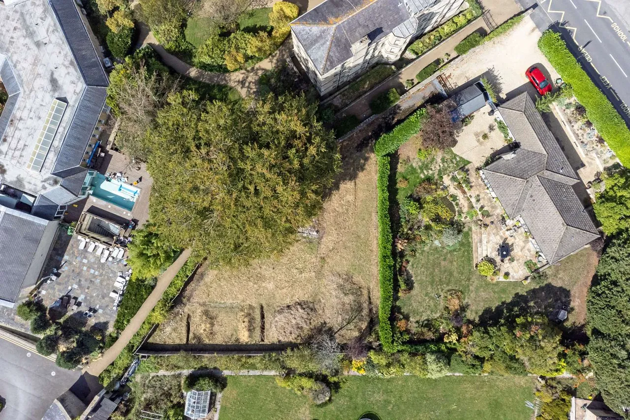 North Road, Bath, BA2, photo 2