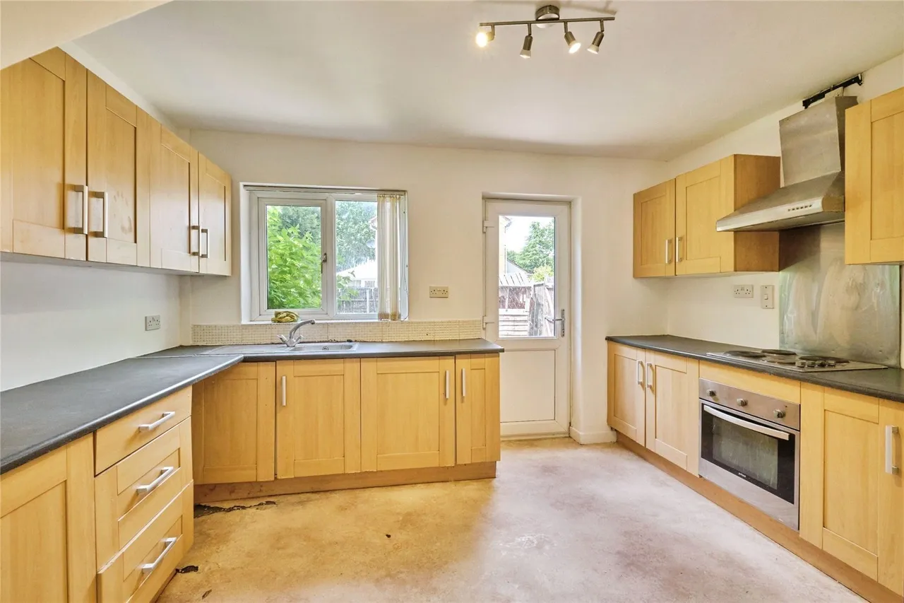 Broom Covert Road, Lichfield, WS14, photo 3