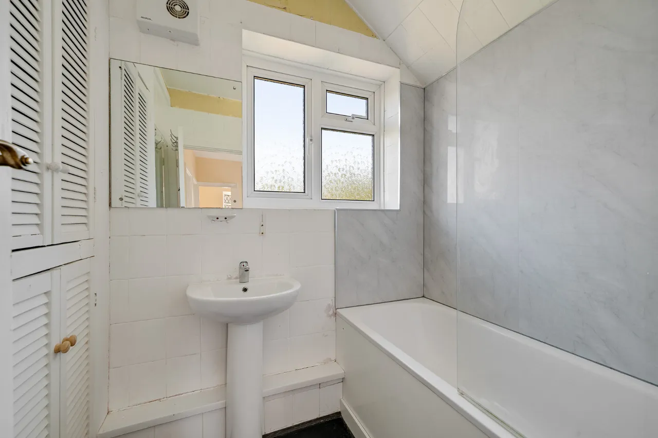 Wricklemarsh Road, SE3, photo 4