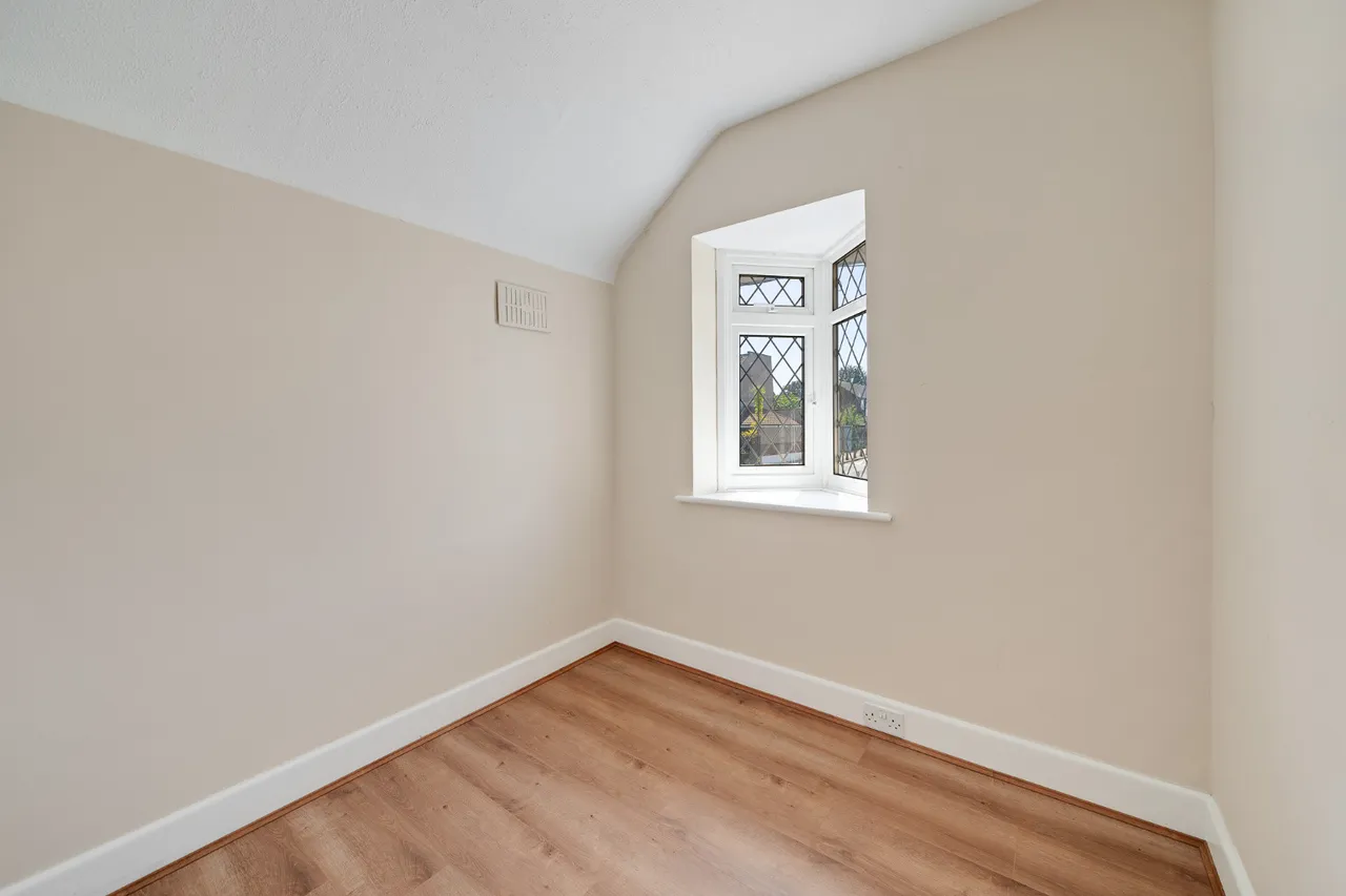 Wricklemarsh Road, SE3, photo 2
