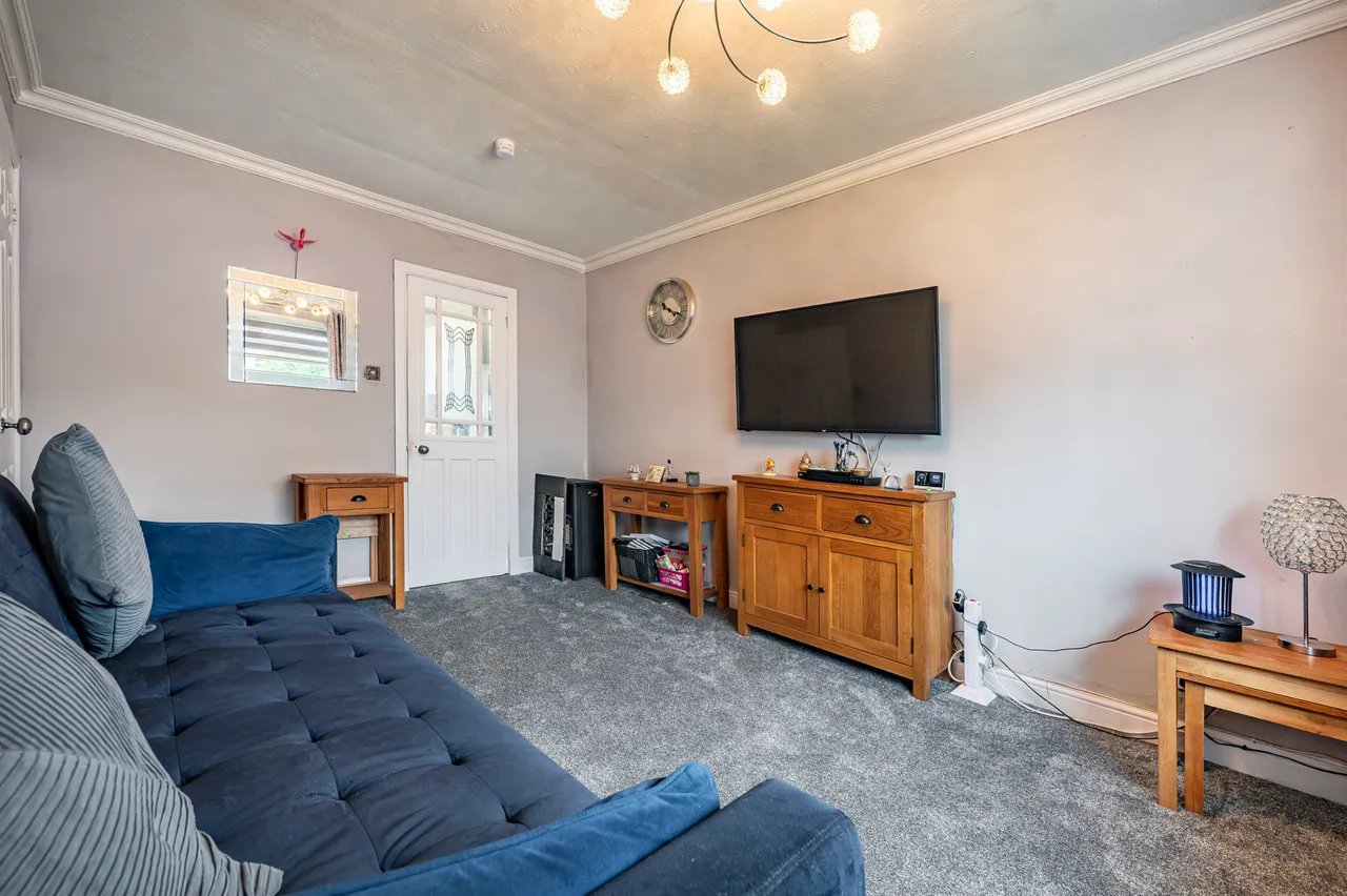 Inverewe Place, Glasgow, G46, photo 4