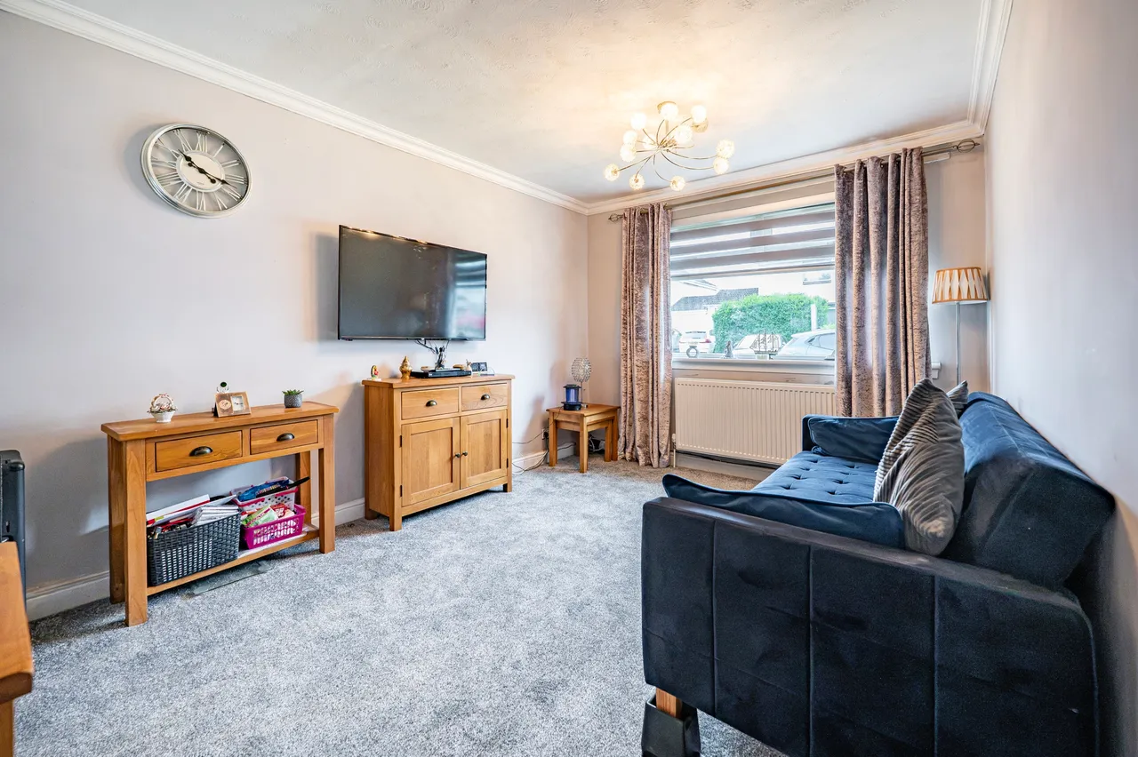 Inverewe Place, Glasgow, G46, photo 2