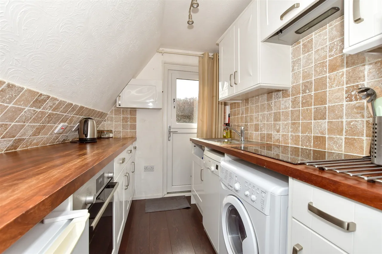 Upper Street, Kingsdown, CT14, photo 3