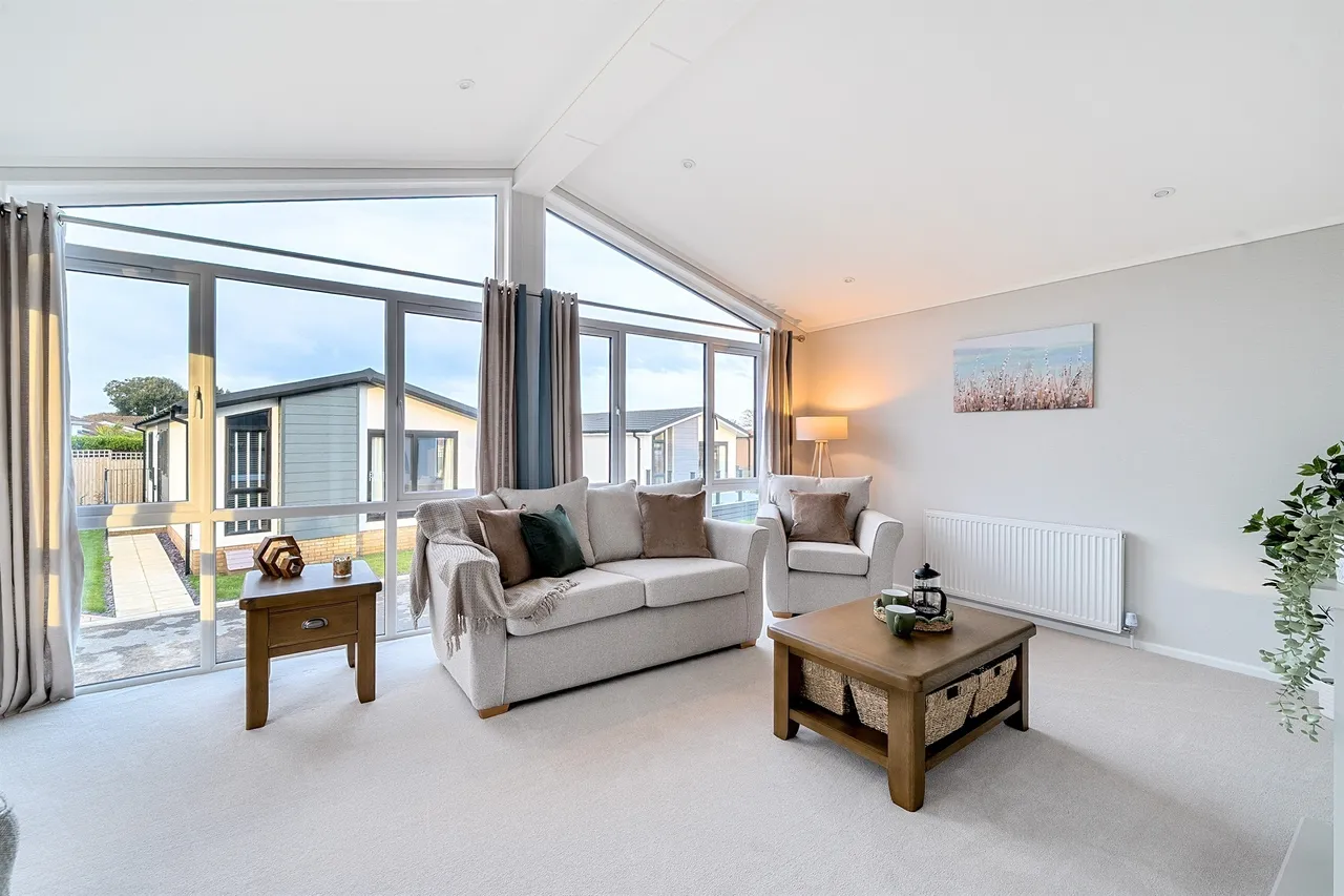 Wick Lane, Christchurch, BH6, photo 10