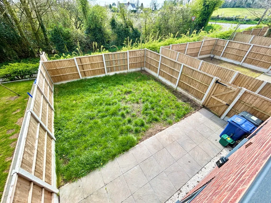 Guinea Close, Hookgate, photo 20