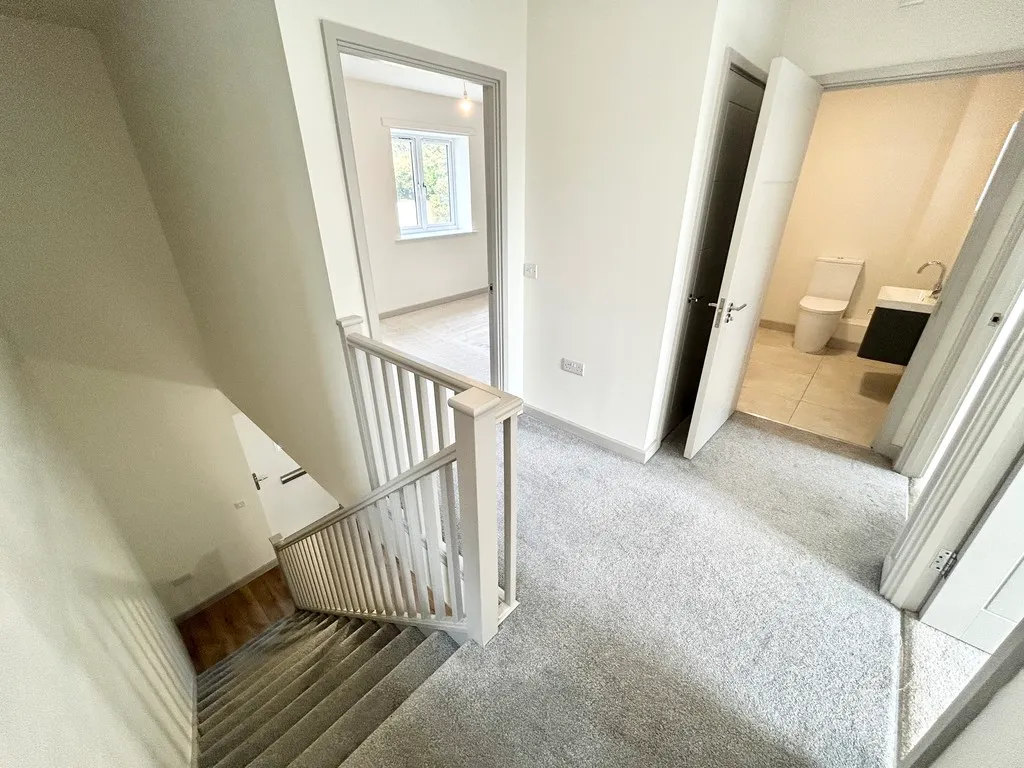 Guinea Close, Hookgate, photo 12
