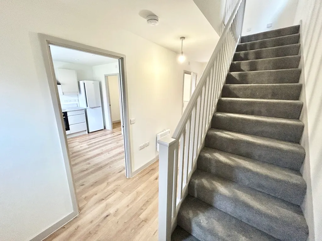 Guinea Close, Hookgate, photo 11