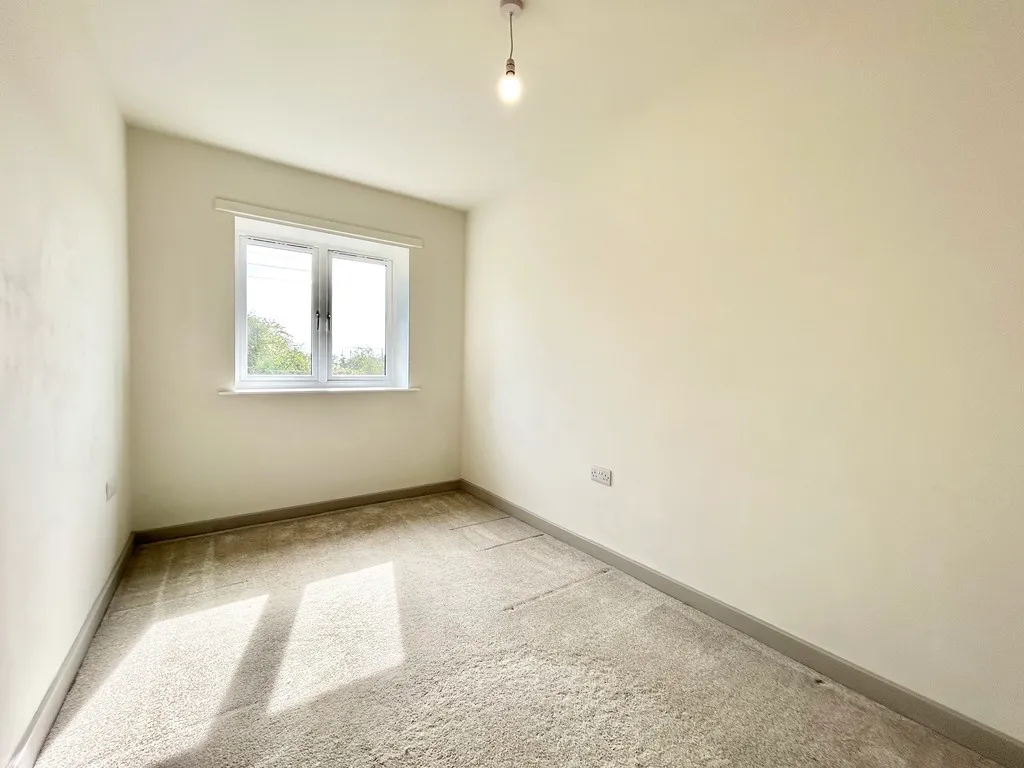 Guinea Close, Hookgate, photo 15