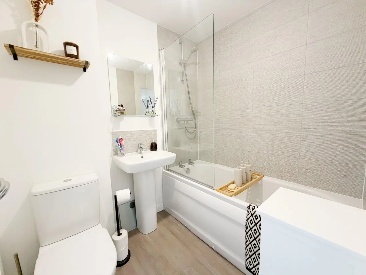 Lorimer Close, Sedgefield, TS21, photo 22