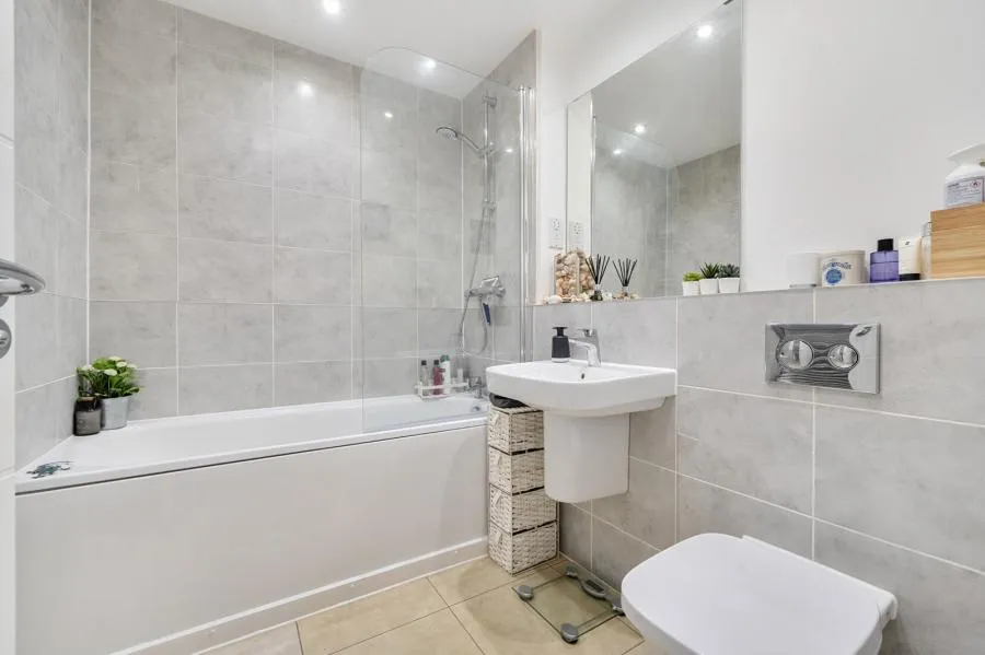 Shergold Road, Bampton, OX18, photo 17