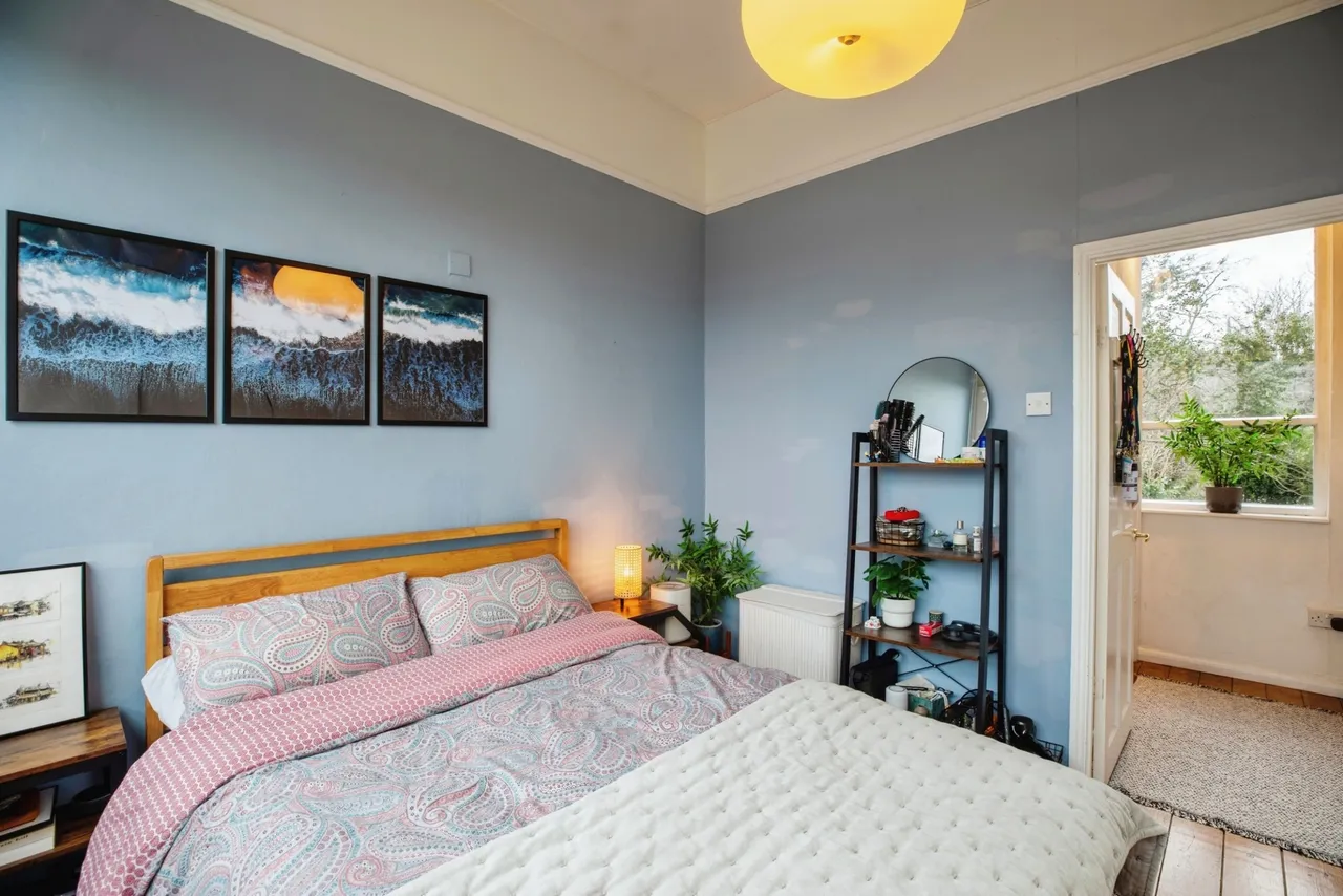 Lancaster Avenue, London, SE27, photo 15