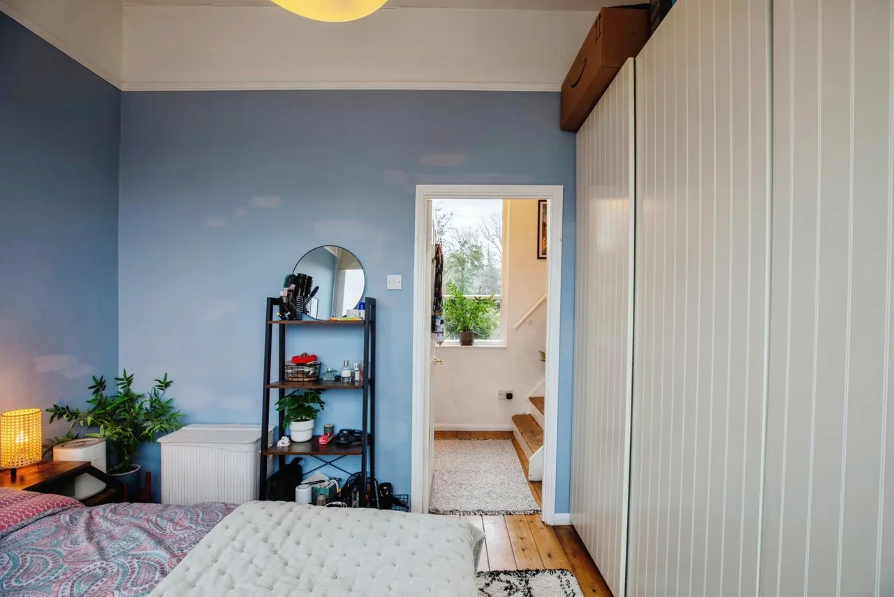 Lancaster Avenue, London, SE27, photo 14
