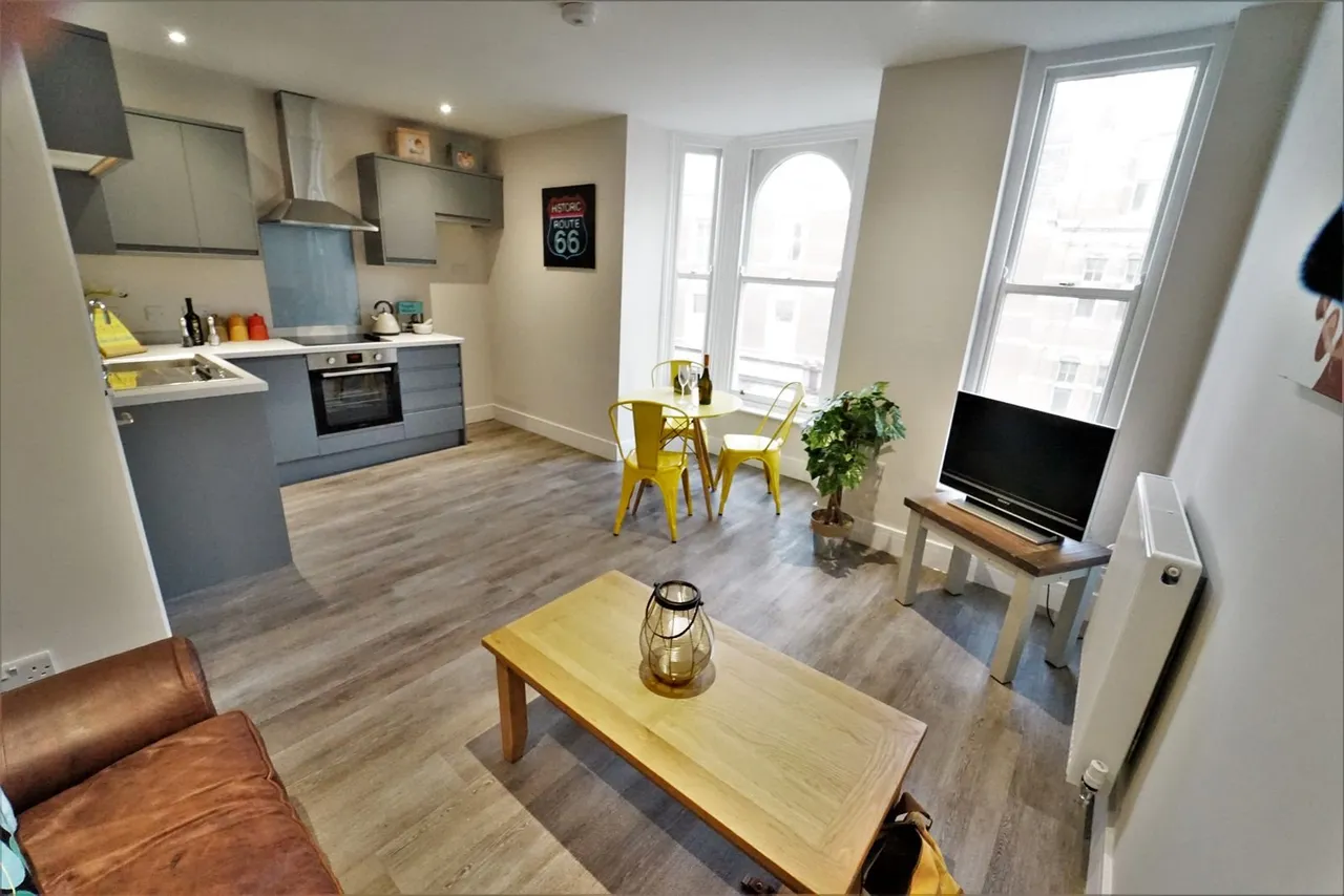 Lake Street, Nottingham, NG7, photo 2