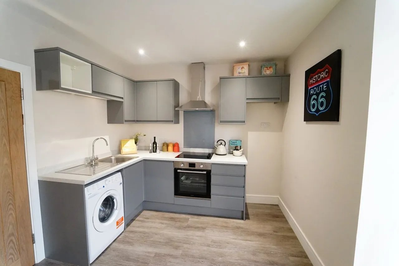 Lake Street, Nottingham, NG7, photo 3