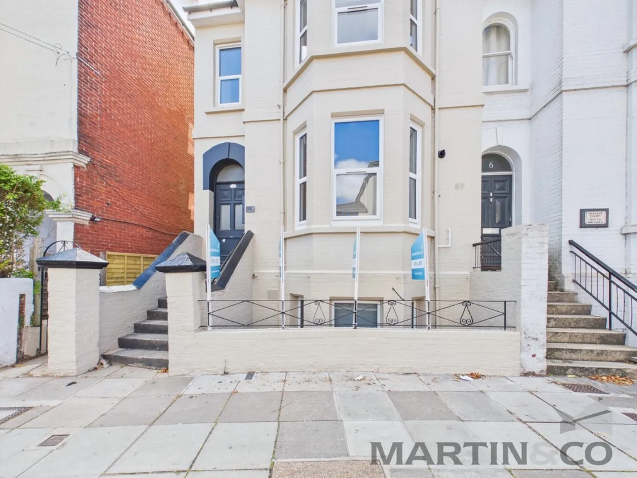 2 bed flat to rent — Outram Road, Southsea