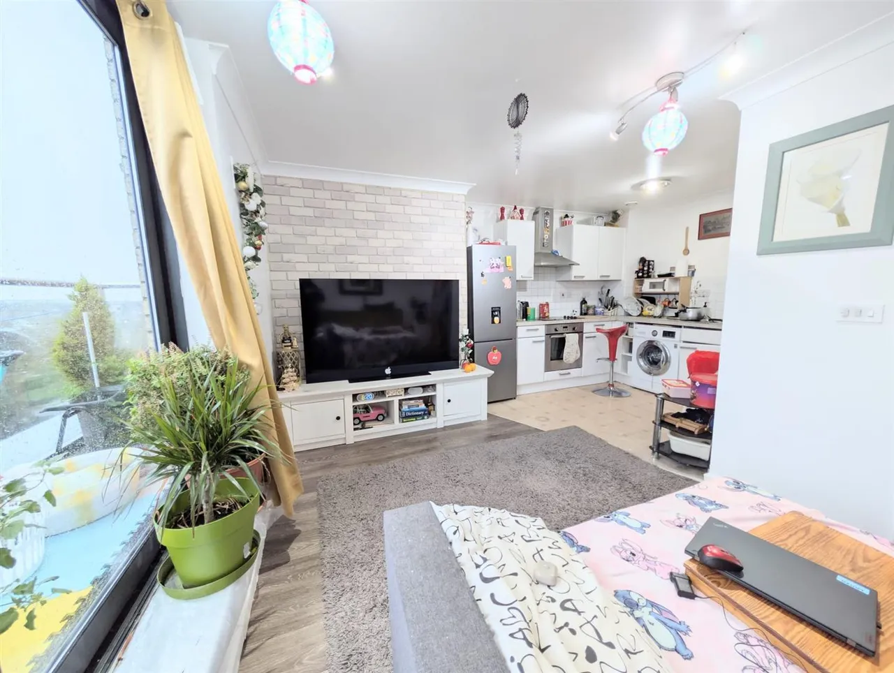 Bath Road, Slough, photo 2