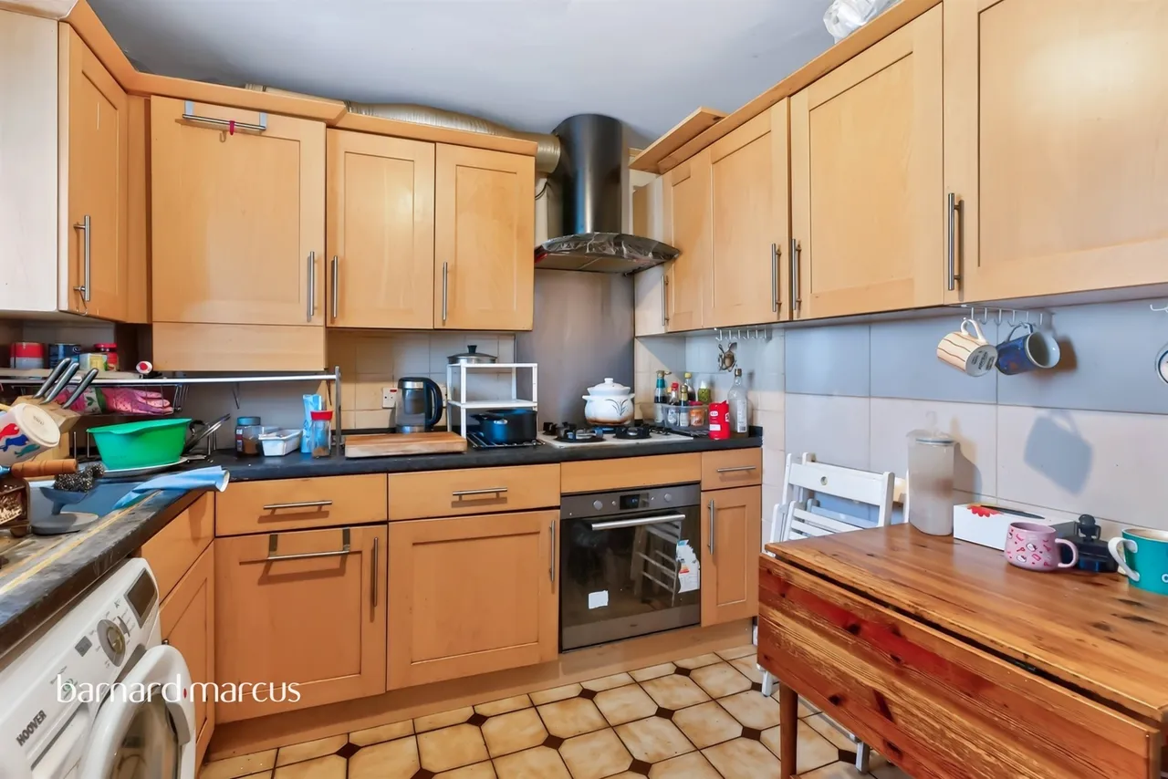 Dale Grove, London, N12, photo 7
