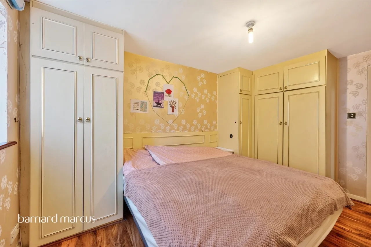 Dale Grove, London, N12, photo 6