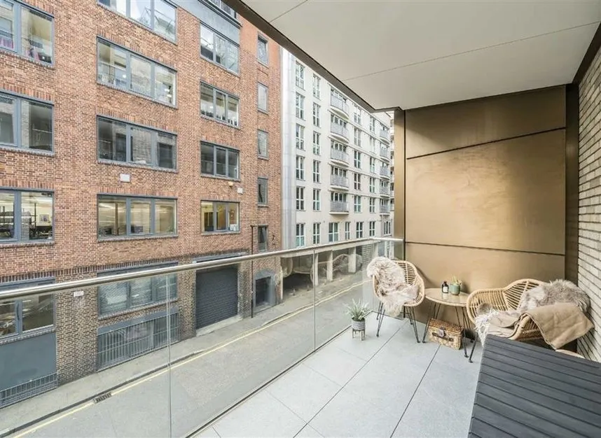 Macclesfield Road, City Road, EC1V, photo 7