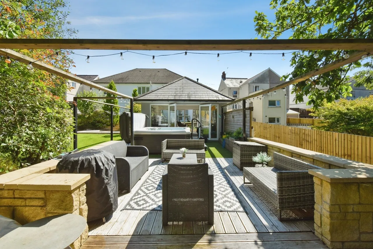 Tirycoed Road, Glanamman, SA18, photo 9