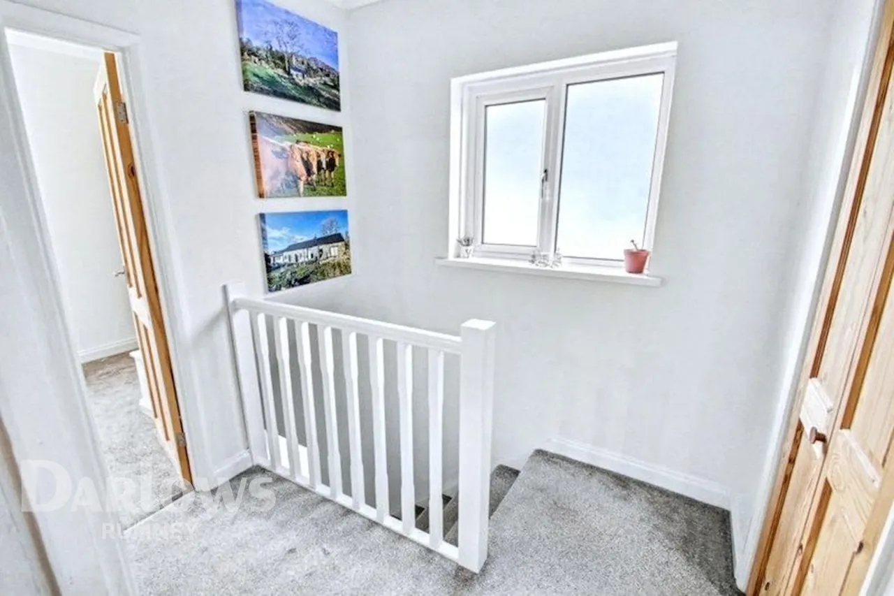 Greenway Road, Cardiff, photo 17