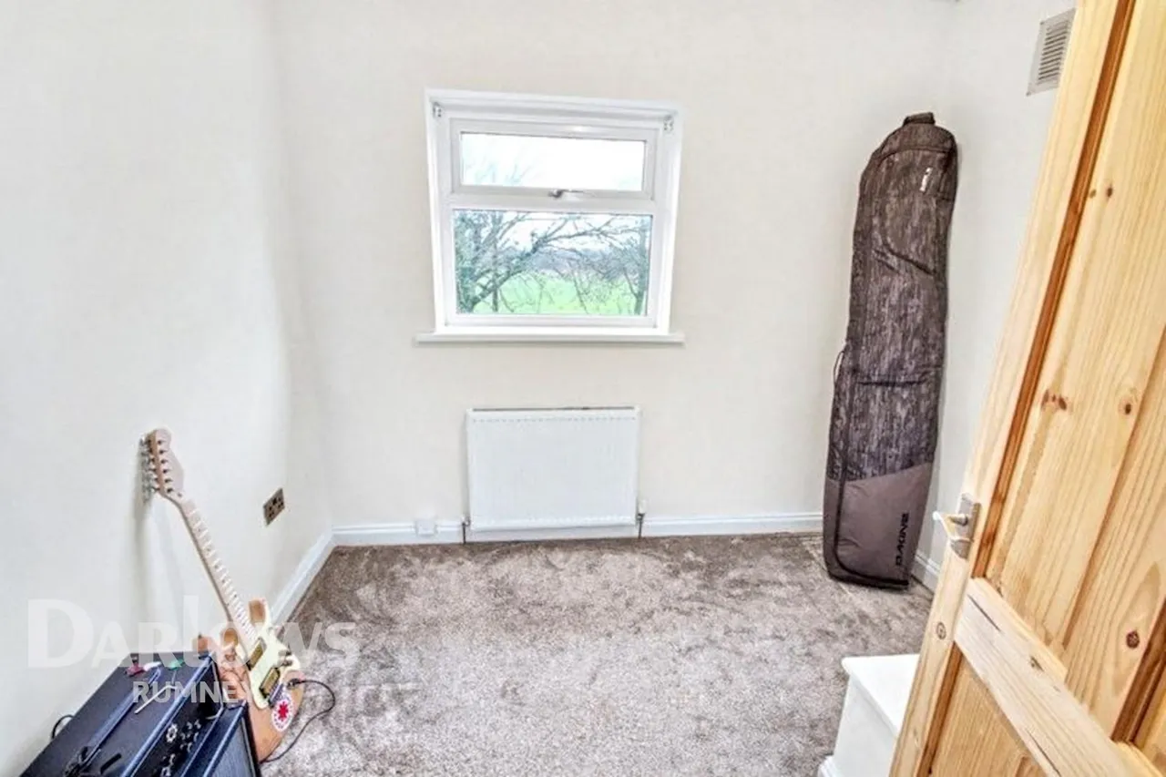 Greenway Road, Cardiff, photo 13