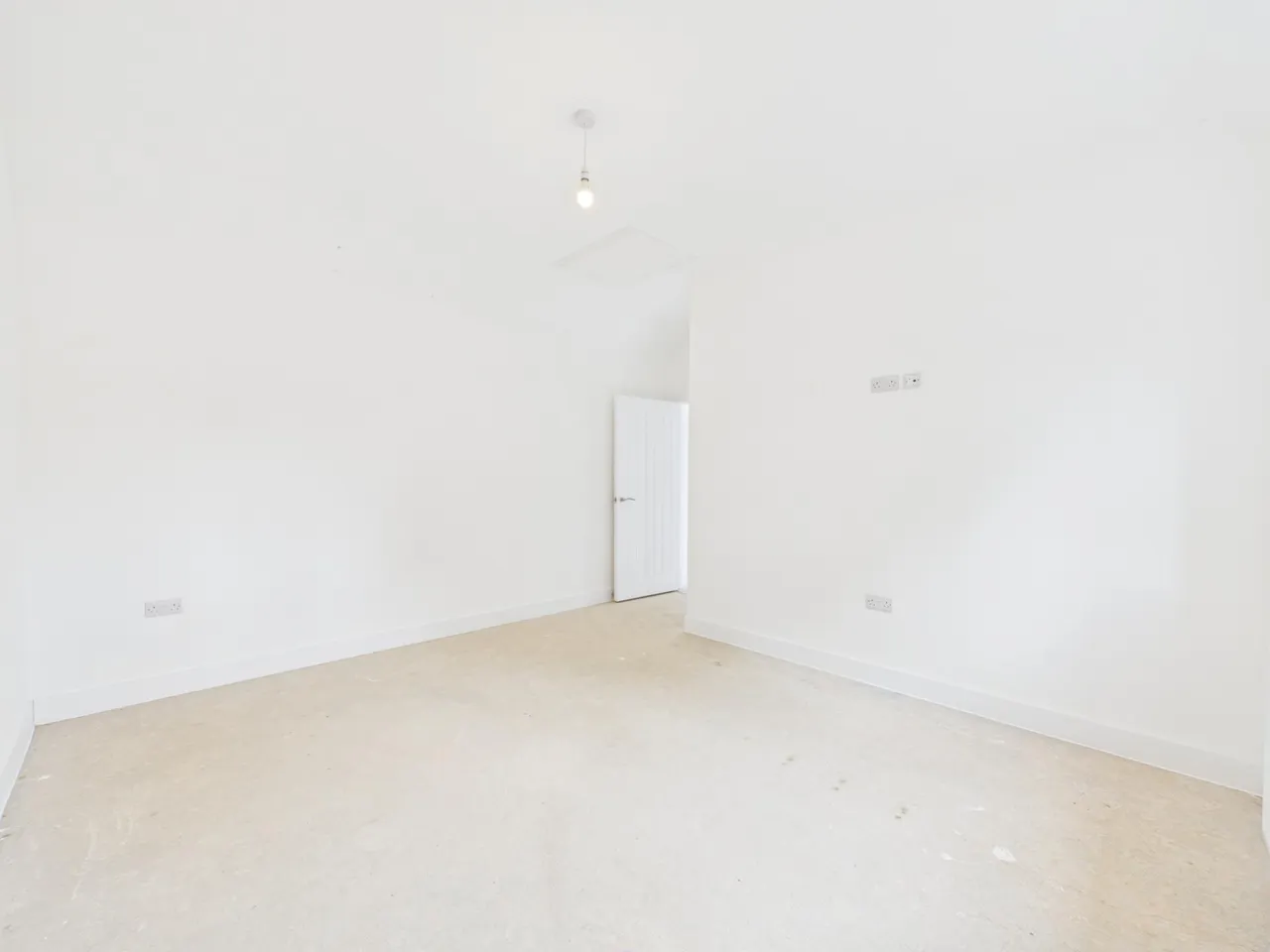 Mable Close, Melton Mowbray, LE13, photo 12