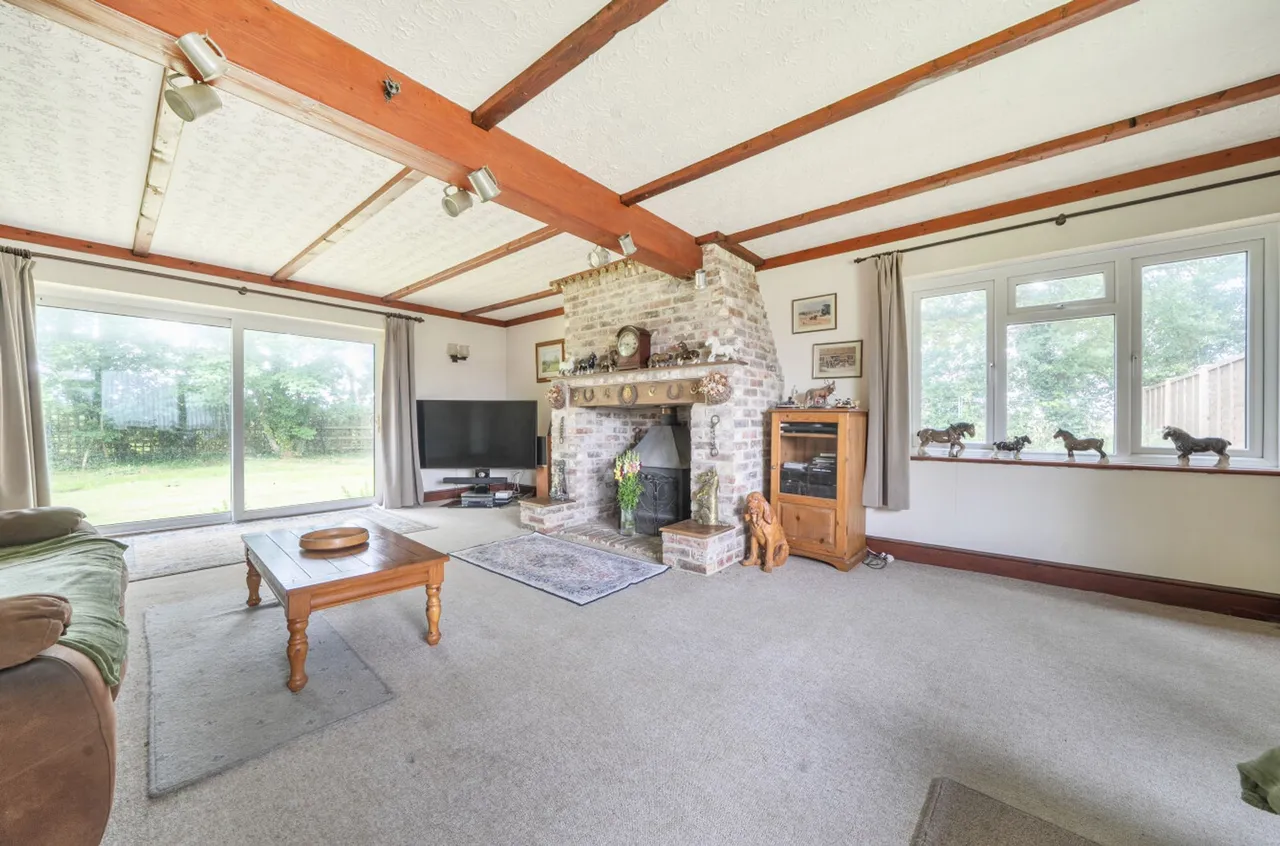 Almodington Lane, Earnley, PO20, photo 6