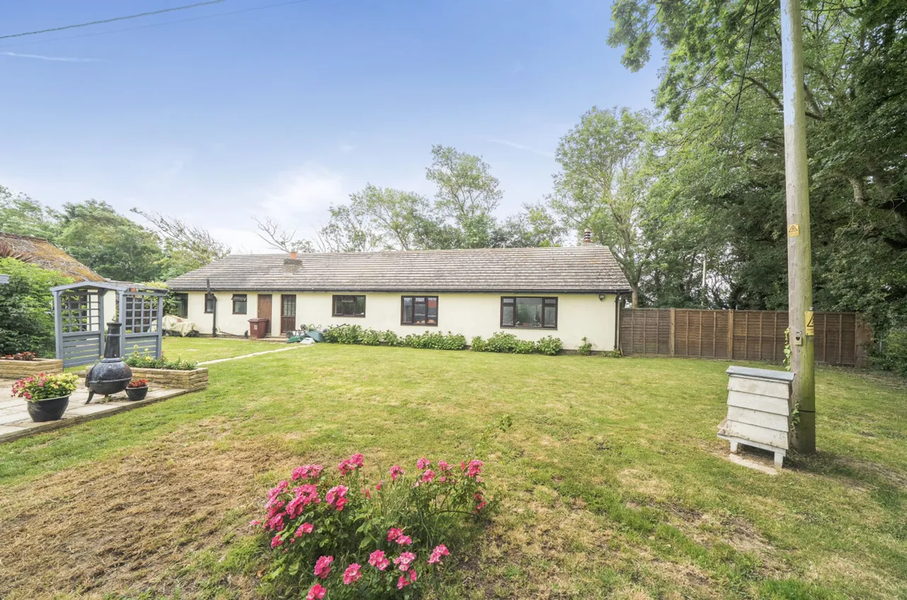 Almodington Lane, Earnley, PO20, photo 8