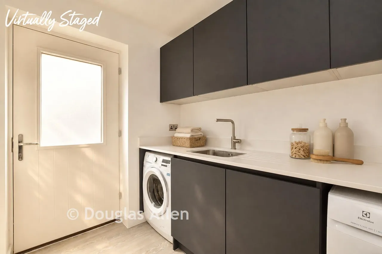 Emporer Crescent, Billericay, CM12, photo 6