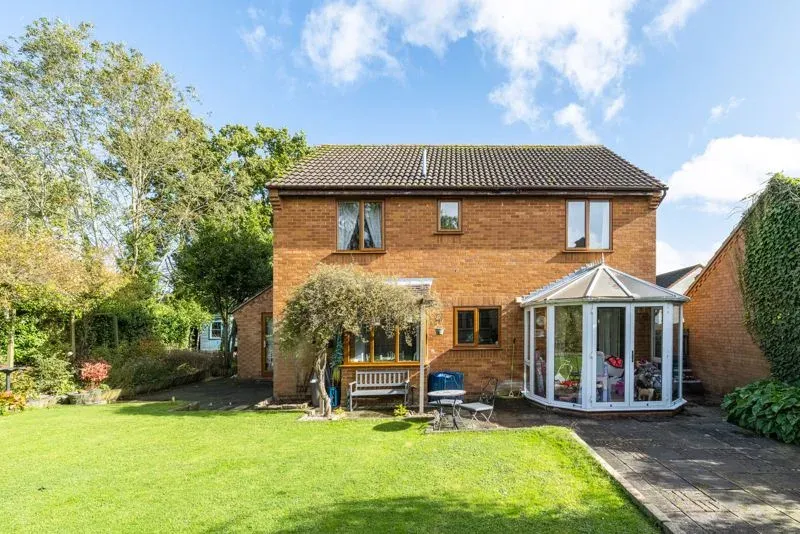 Thirsk Gardens, Bletchley, Milton Keynes, Buckinghamshire, MK3 5LH, photo 24