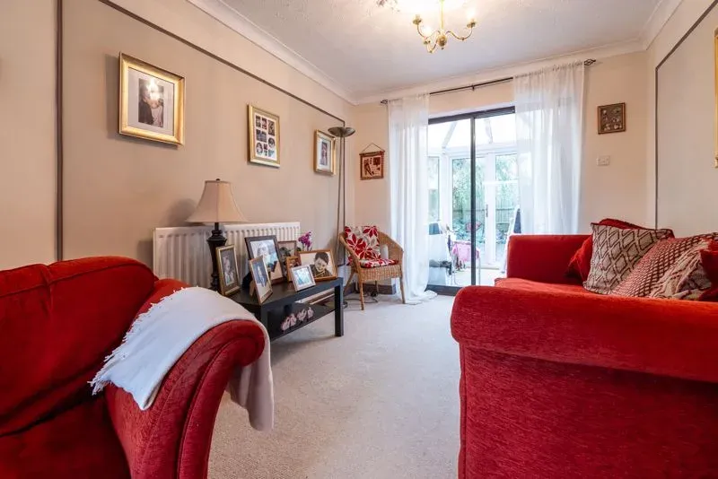 Thirsk Gardens, Bletchley, Milton Keynes, Buckinghamshire, MK3 5LH, photo 19