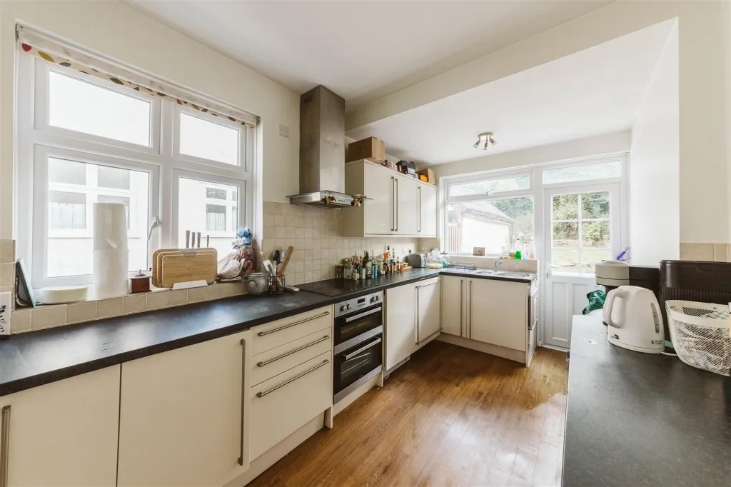 32, Downs Cote Drive, Westbury-on-Trym, Bristol, BS9 3TR, photo 8