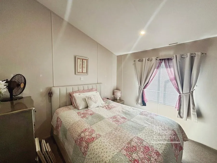 Carters Road, Upton, PO33, photo 5