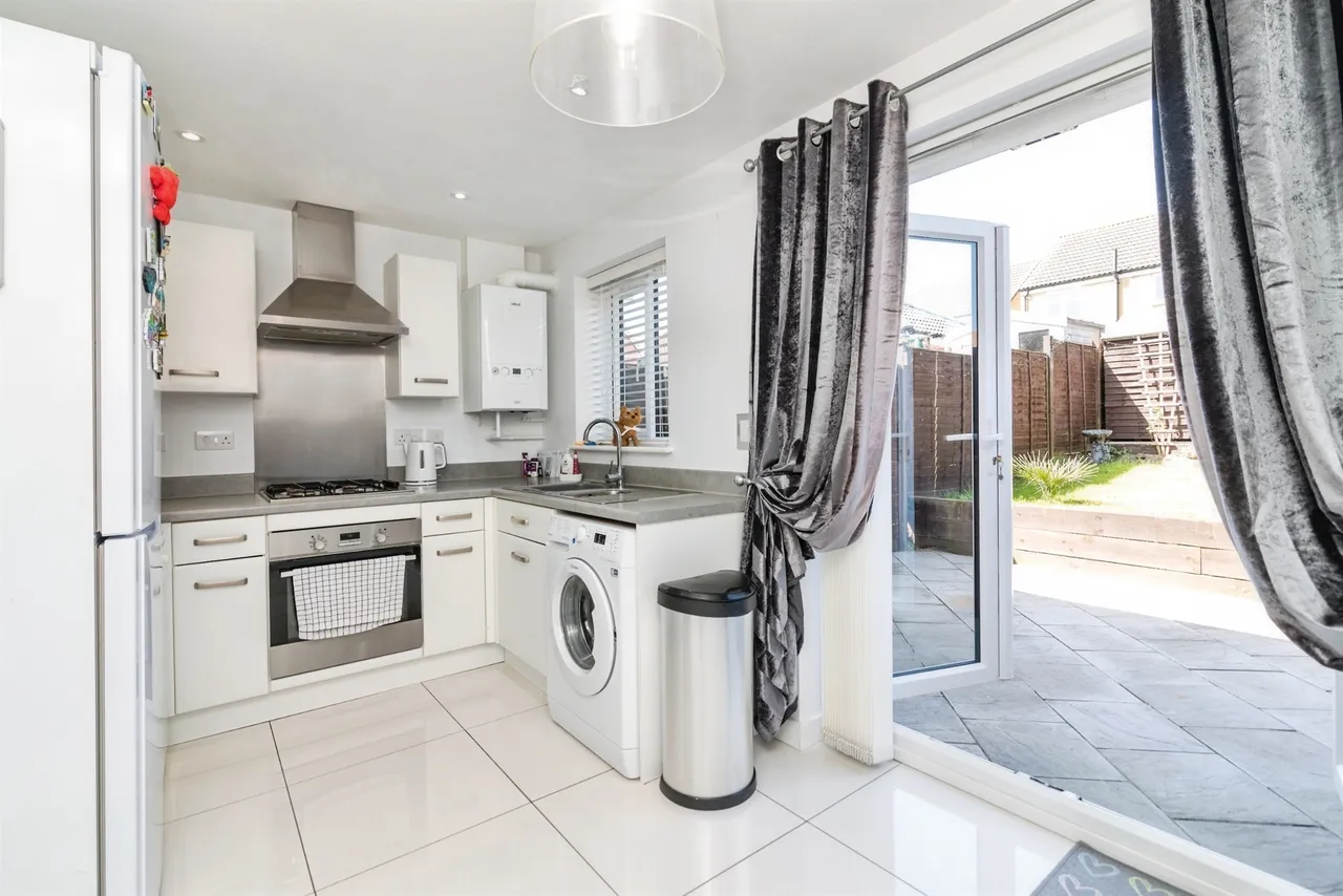 Maplesden Close, Oulton, Lowestoft, photo 3