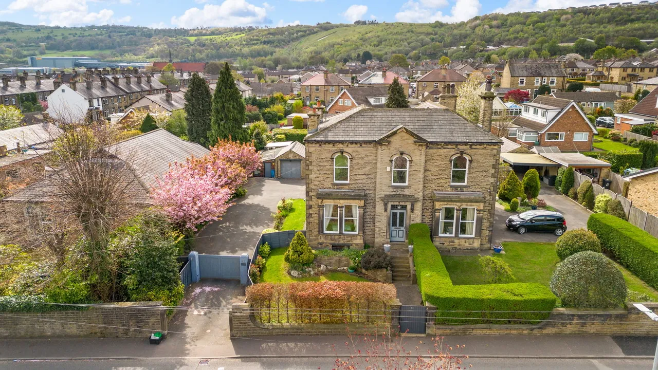 Victoria Road, Elland, HX5, photo 3