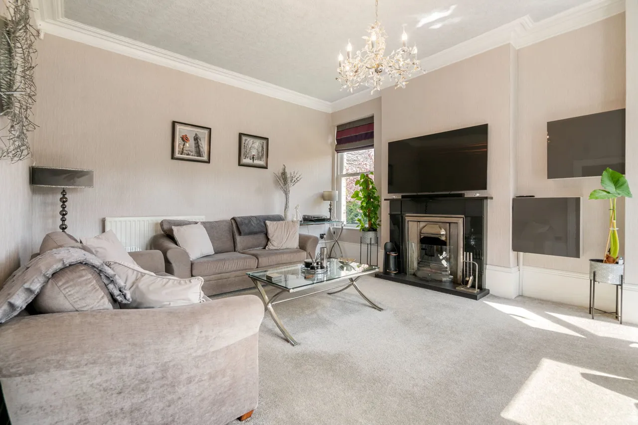 Victoria Road, Elland, HX5, photo 10