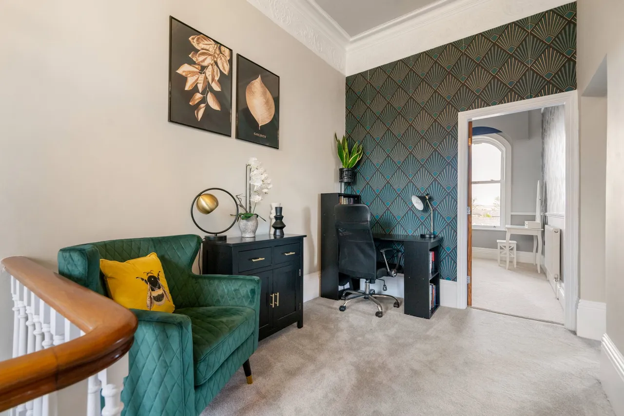 Victoria Road, Elland, HX5, photo 17