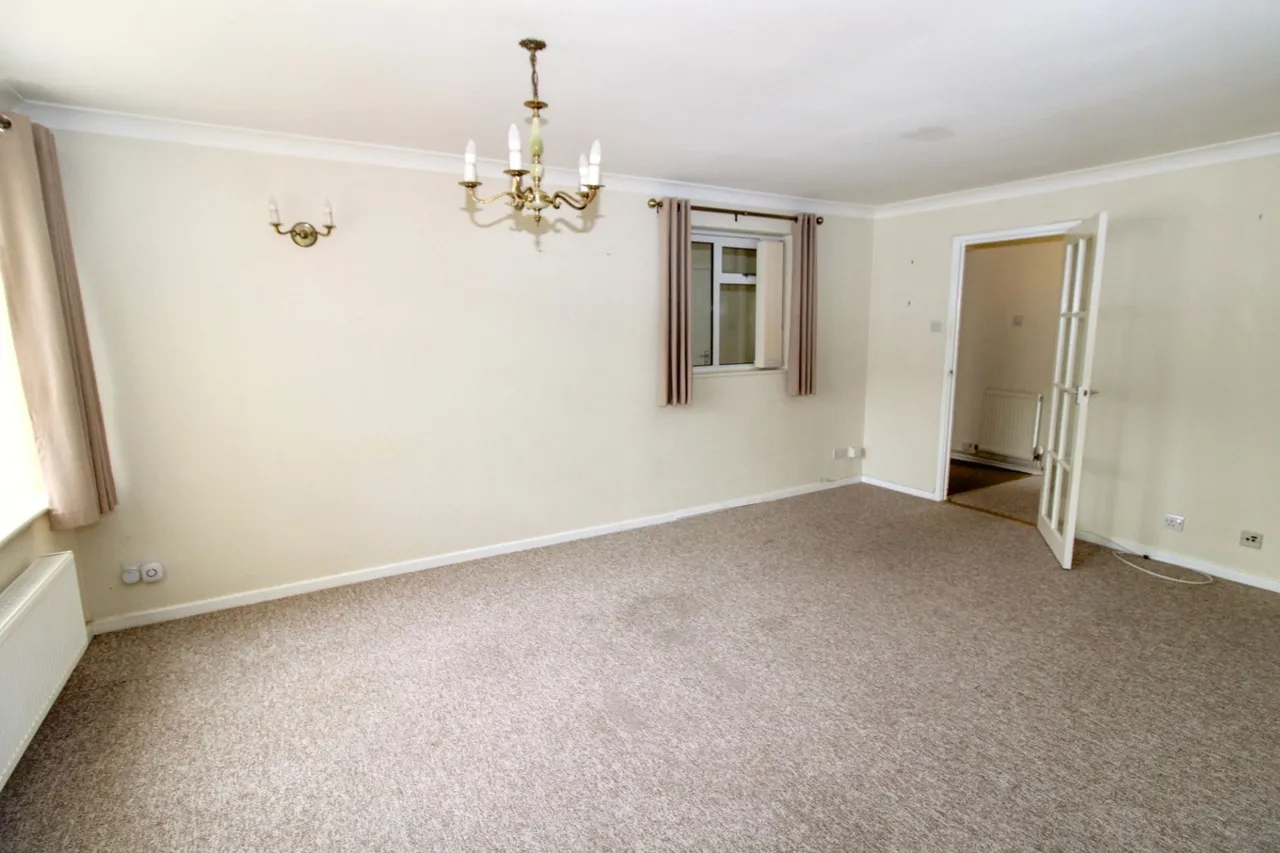 Hawthorn Crescent, Hazlemere, HP15, photo 12