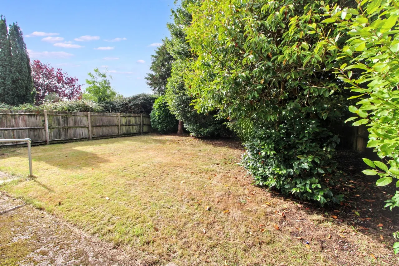 Hawthorn Crescent, Hazlemere, HP15, photo 4