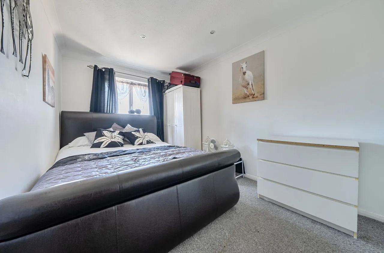 Paddock Lane, Selsey, PO20, photo 12
