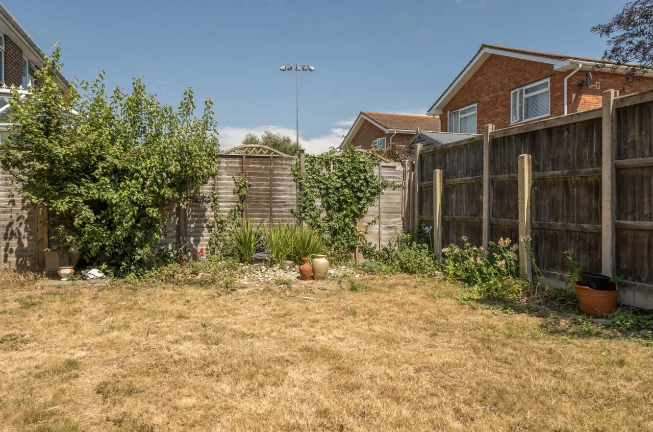 Paddock Lane, Selsey, PO20, photo 16