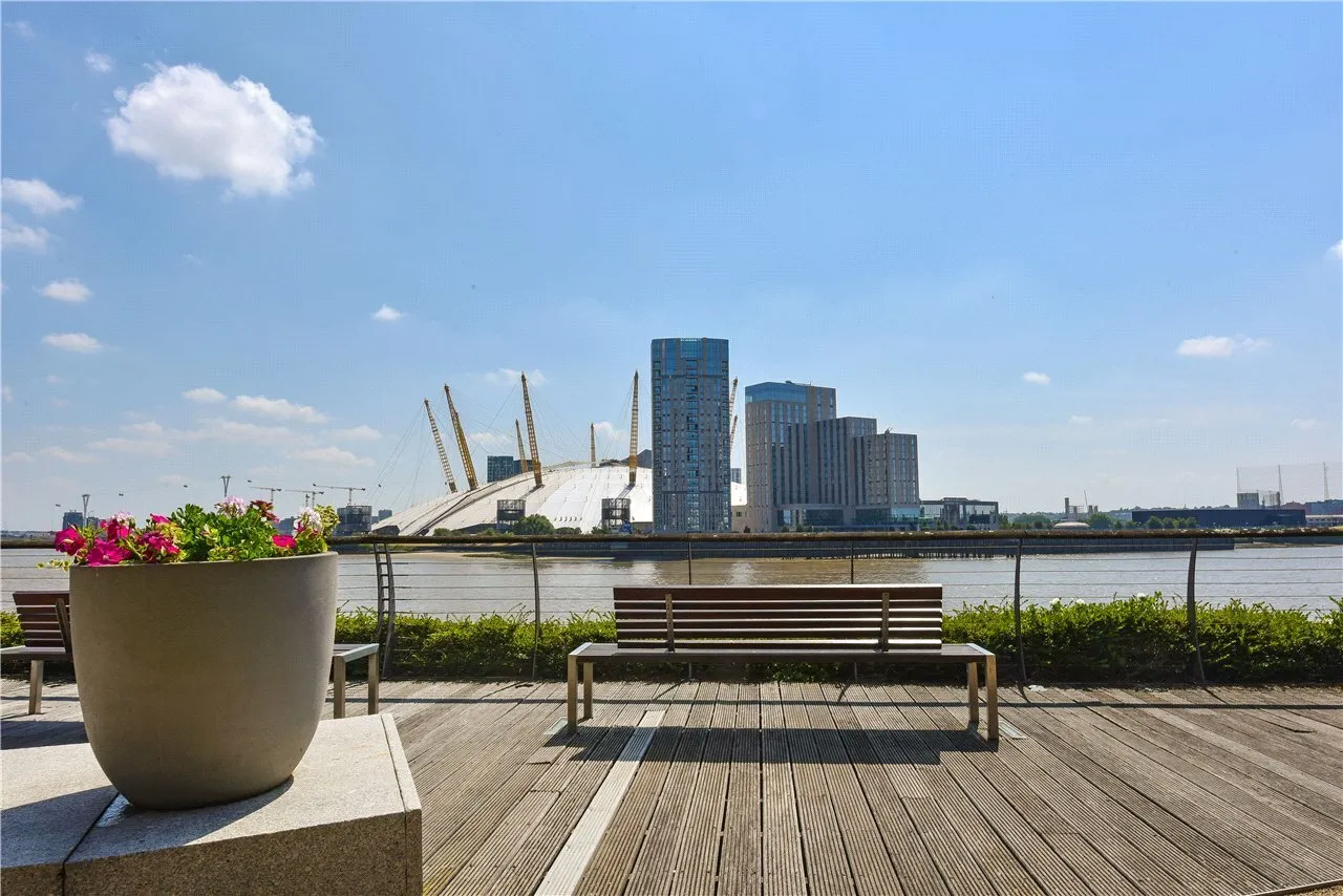 Fairmont Avenue, London, E14, photo 8