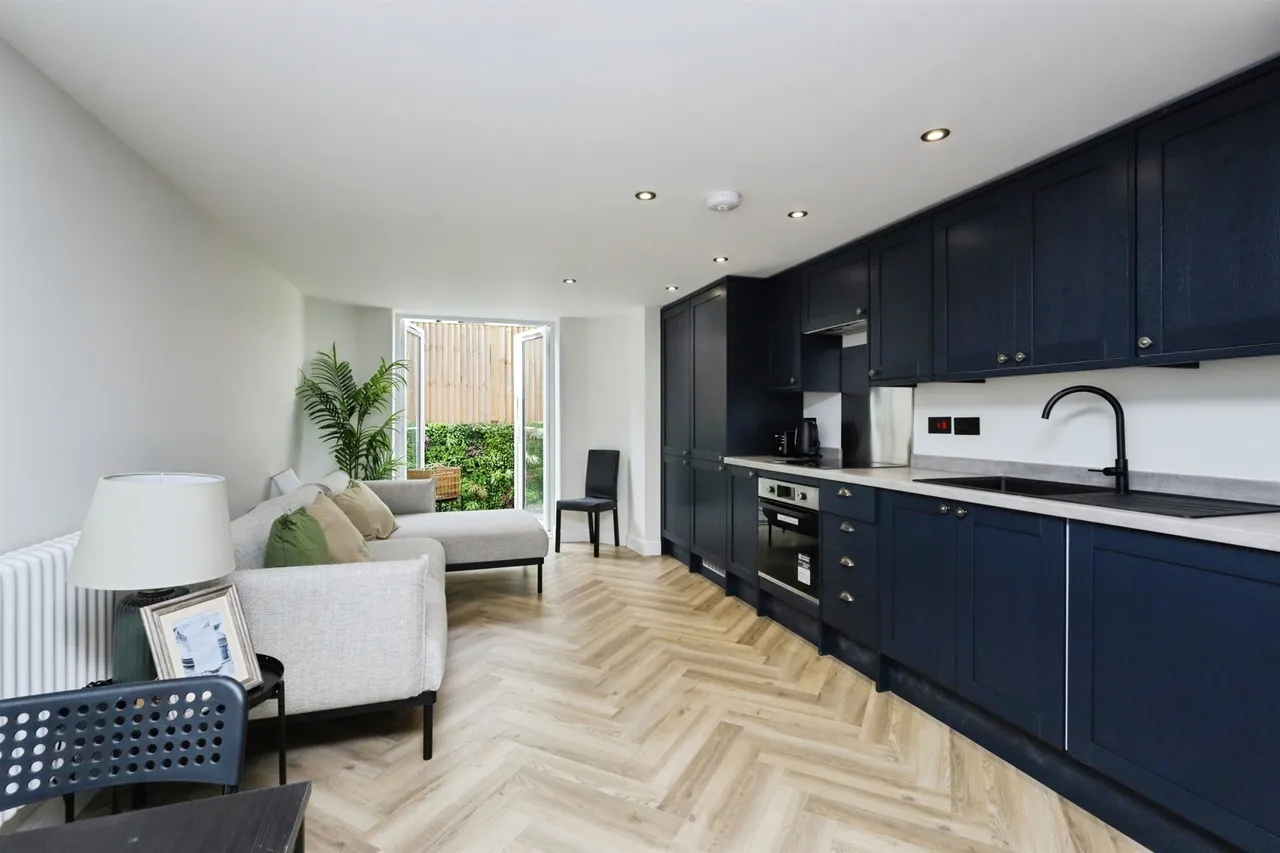 Grande Views, Eastbourne, BN21, photo 2